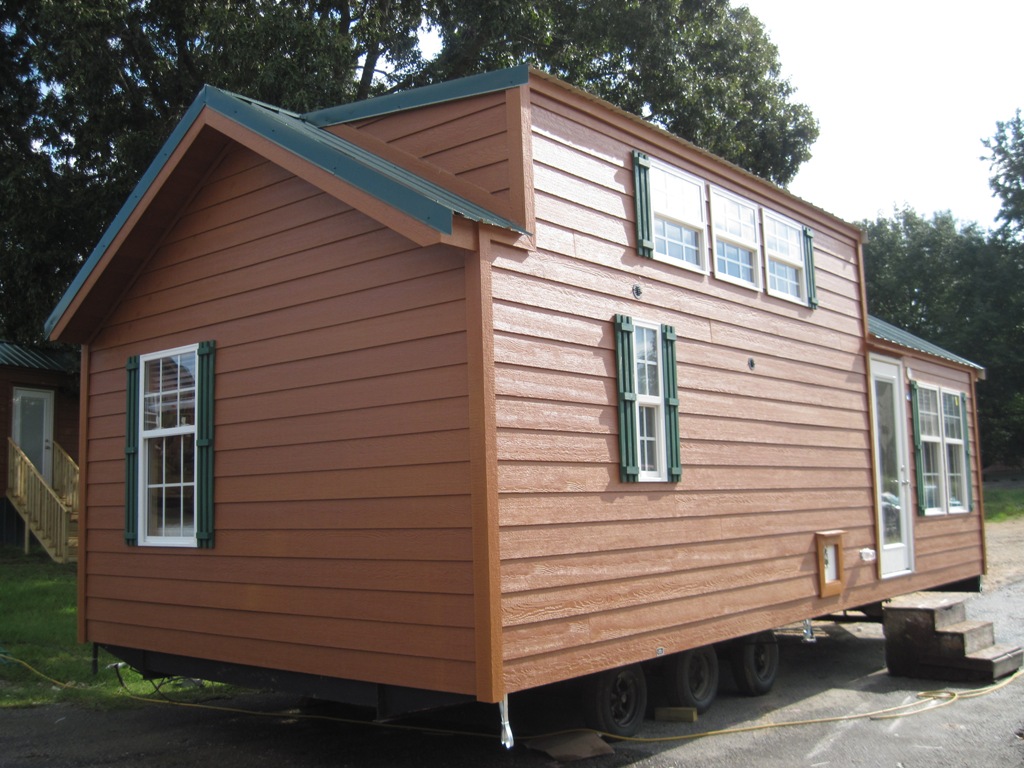 arrowhead-lodge-front-2